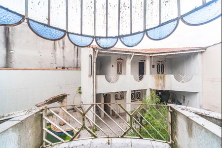 Casa à venda com 340m², 5 quartos e 7 vagasVaranda do Quarto 2
