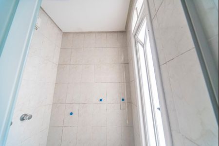 Casa à venda com 340m², 5 quartos e 7 vagasBanheiro do Quarto 4