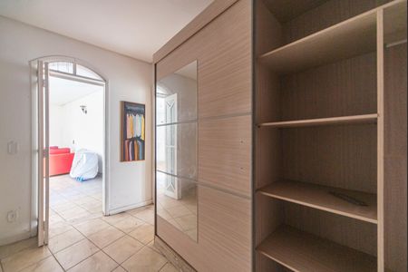 Casa à venda com 340m², 5 quartos e 7 vagasCloset do Quarto 5