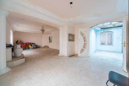 Sala de casa à venda com 5 quartos, 340m² em Vila Eldizia, Santo André