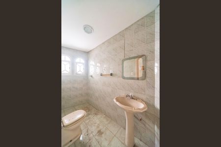 Casa à venda com 340m², 5 quartos e 7 vagasBanheiro da Sauna