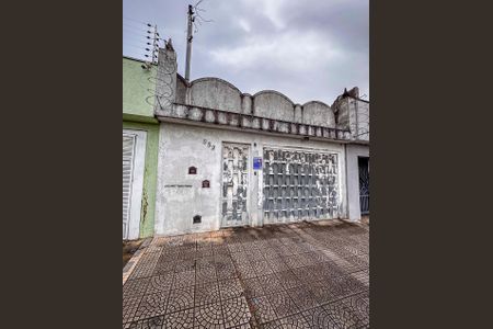 Casa à venda com 340m², 5 quartos e 7 vagasFachada