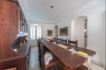 Casa à venda com 340m², 5 quartos e 7 vagasSala de Jantar
