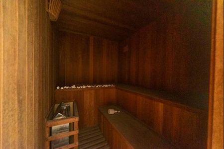 Casa à venda com 340m², 5 quartos e 7 vagasSauna