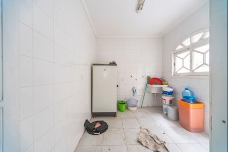 Casa à venda com 340m², 5 quartos e 7 vagasÁrea de Serviço