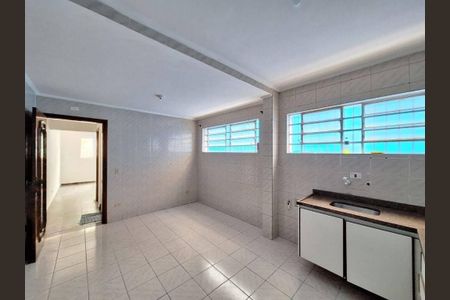 Casa à venda com 3 quartos, 170m² em Vila Tiradentes, São Paulo