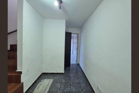 Casa à venda com 2 quartos, 192m² em Jardim Sarah, São Paulo