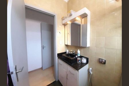 Casa à venda com 138m², 3 quartos e 2 vagas