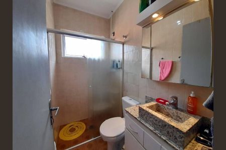 Casa à venda com 138m², 3 quartos e 2 vagas