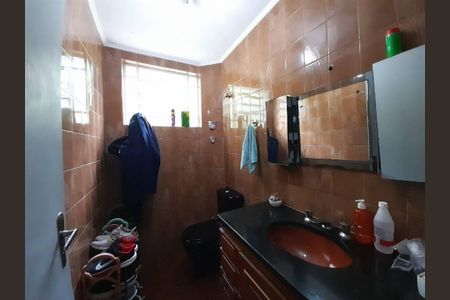 Casa à venda com 138m², 3 quartos e 2 vagas
