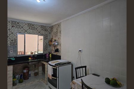 Casa à venda com 172m², 5 quartos e 1 vagaCasa 01 Cozinha 