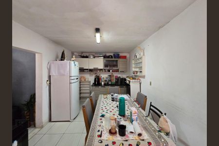 Casa à venda com 172m², 5 quartos e 1 vagaCasa 02 Cozinha 