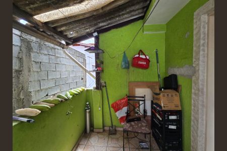 Casa à venda com 172m², 5 quartos e 1 vagaCasa 02 Quarto 01  Varanda 