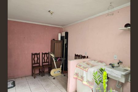 Casa à venda com 172m², 5 quartos e 1 vagaCasa 01 Area de Serviço 