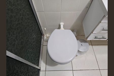 Casa à venda com 172m², 5 quartos e 1 vagaCasa 01 Banheiro Social 