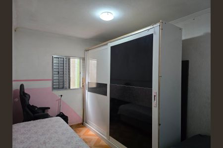 Casa à venda com 172m², 5 quartos e 1 vagaCasa 01 Quarto 02