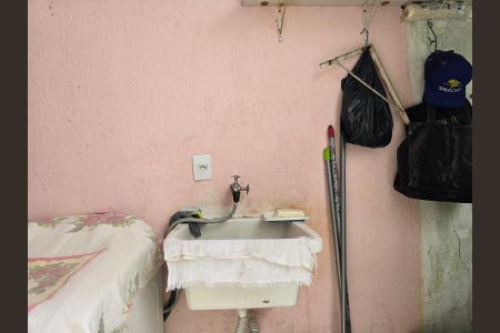 Casa à venda com 172m², 5 quartos e 1 vagaCasa 01 Area de Serviço 