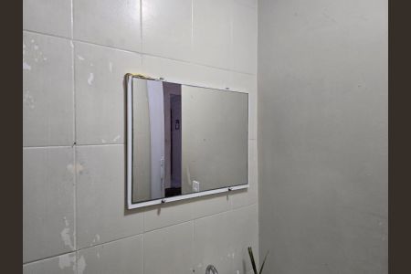 Casa à venda com 172m², 5 quartos e 1 vagaCasa 01 Banheiro Social 