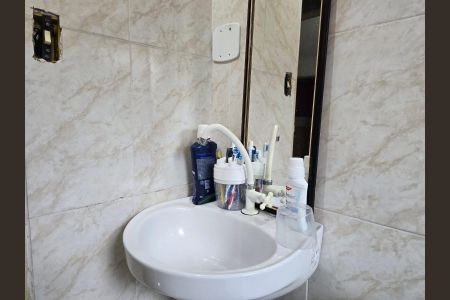 Casa à venda com 172m², 5 quartos e 1 vagaCasa 02 Banheiro Social 