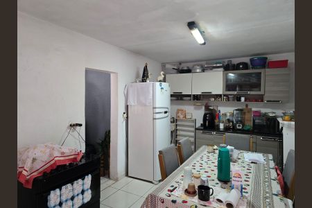 Casa à venda com 172m², 5 quartos e 1 vagaCasa 02 Cozinha 
