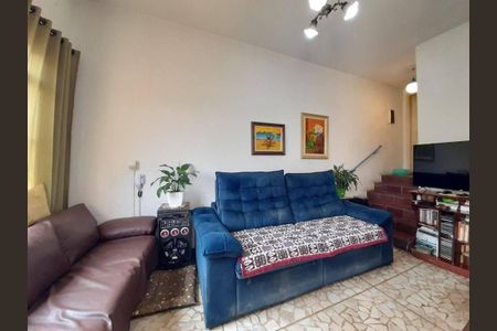 Casa à venda com 3 quartos, 130m² em Vila Indiana, São Paulo