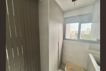 Apartamento à venda com 55m², 2 quartos e 1 vaga Apartamento à venda com 55m², 2 quartos e 1 vagaÁrea de Serviço