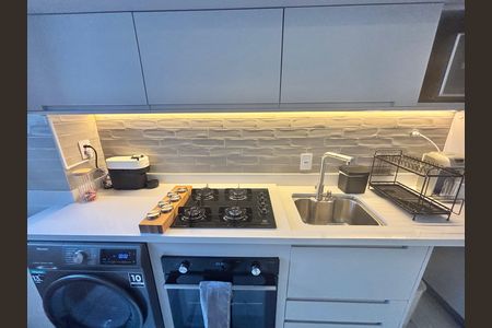 Apartamento à venda com 55m², 2 quartos e 1 vaga Apartamento à venda com 55m², 2 quartos e 1 vagaCozinha