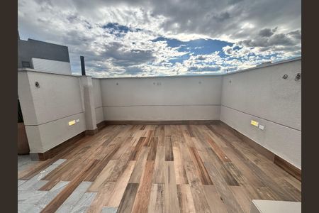 Apartamento à venda com 55m², 2 quartos e 1 vaga Apartamento à venda com 55m², 2 quartos e 1 vagaÁrea comum