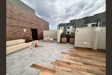 Apartamento à venda com 55m², 2 quartos e 1 vaga