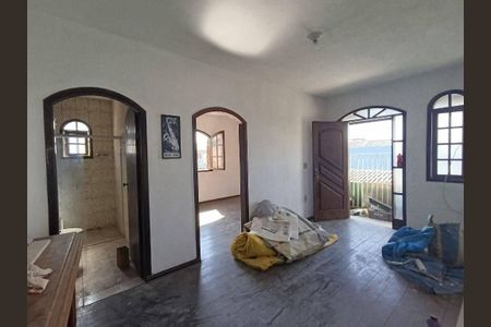 Casa à venda com 4 quartos, 178m² em Vila Sonia, São Paulo