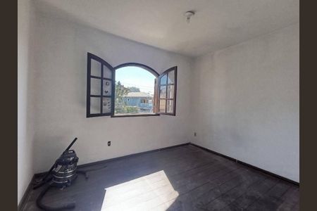 Casa à venda com 4 quartos, 178m² em Vila Sonia, São Paulo