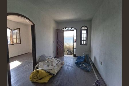 Casa à venda com 4 quartos, 178m² em Vila Sonia, São Paulo