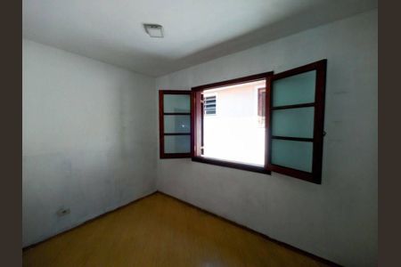 Casa à venda com 3 quartos, 143m² em Jardim Ester, São Paulo