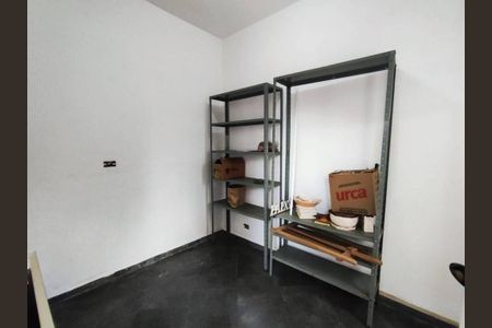 Casa à venda com 288m², 4 quartos e 2 vagas