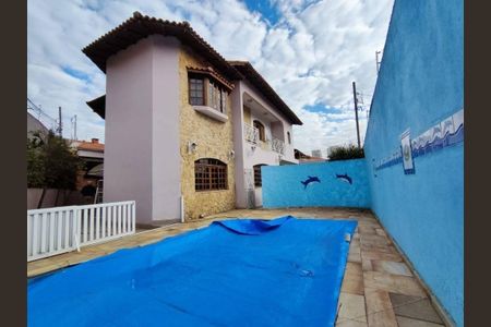 Casa à venda com 288m², 4 quartos e 2 vagas