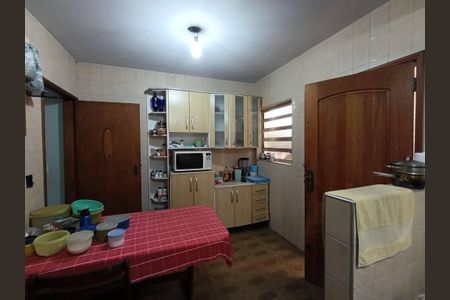 Casa à venda com 135m², 3 quartos e 2 vagas