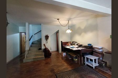 Casa à venda com 3 quartos, 135m² em Jardim Bonfiglioli, São Paulo