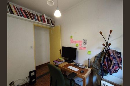 Casa à venda com 3 quartos, 113m² em Vila Dalva, São Paulo