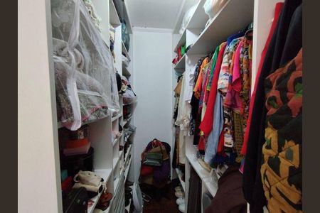 Casa à venda com 3 quartos, 113m² em Vila Dalva, São Paulo