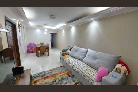 Casa à venda com 3 quartos, 210m² em Jardim Ester, São Paulo