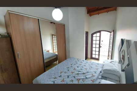 Casa à venda com 3 quartos, 210m² em Jardim Ester, São Paulo