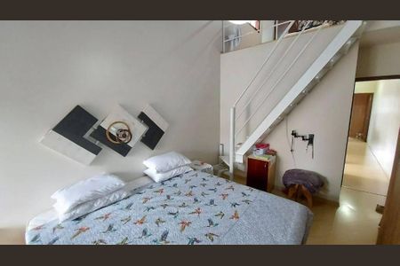 Casa à venda com 3 quartos, 210m² em Jardim Ester, São Paulo