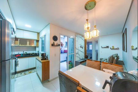 Sala de apartamento para alugar com 2 quartos, 46m² em Campestre, Santo André