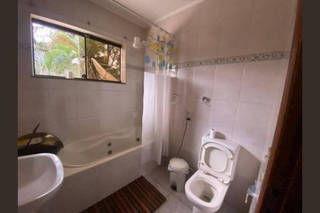 Casa à venda com 3 quartos, 200m² em Parque dos Principes, São Paulo