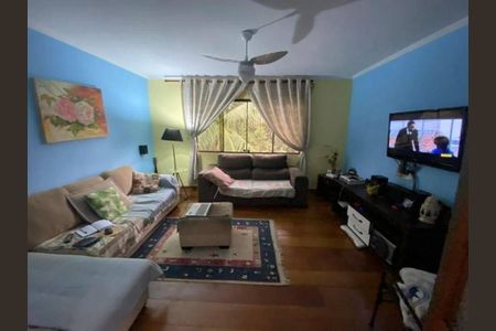 Casa à venda com 3 quartos, 200m² em Parque dos Principes, São Paulo