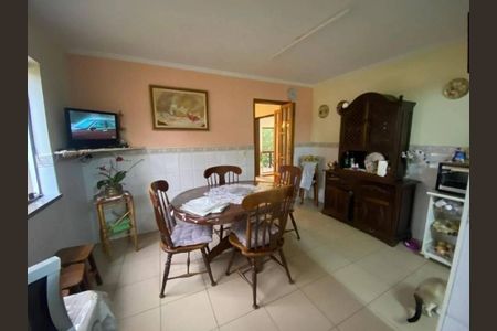 Casa à venda com 3 quartos, 200m² em Parque dos Principes, São Paulo