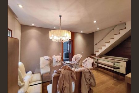 Casa à venda com 3 quartos, 150m² em Conjunto Residencial Butanta, São Paulo