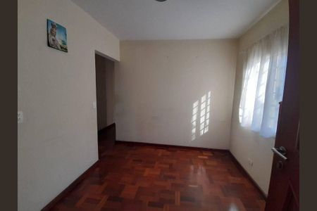 Casa à venda com 5 quartos, 150m² em Vila Indiana, São Paulo