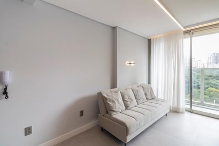 Sala de apartamento para alugar com 2 quartos, 68m² em Vila Olímpia, São Paulo