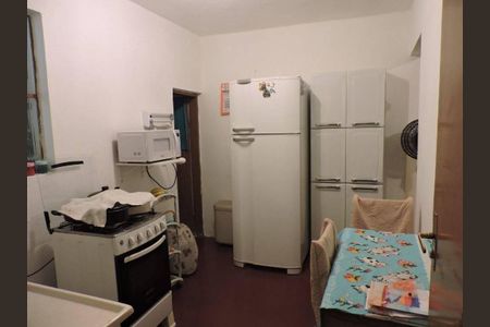 Casa à venda com 50m², 3 quartos e 2 vagas